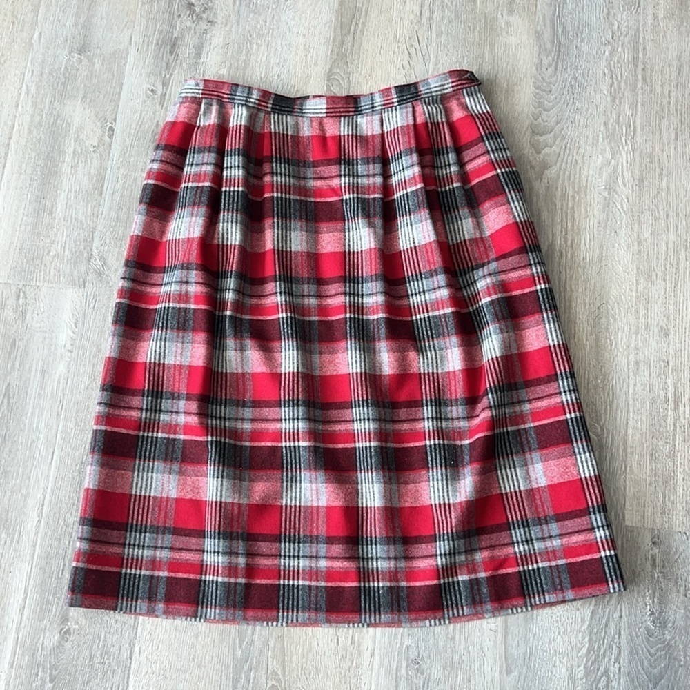Classic red and gray Pendleton wool plaid knee /midi skirt preppy timeless 18W